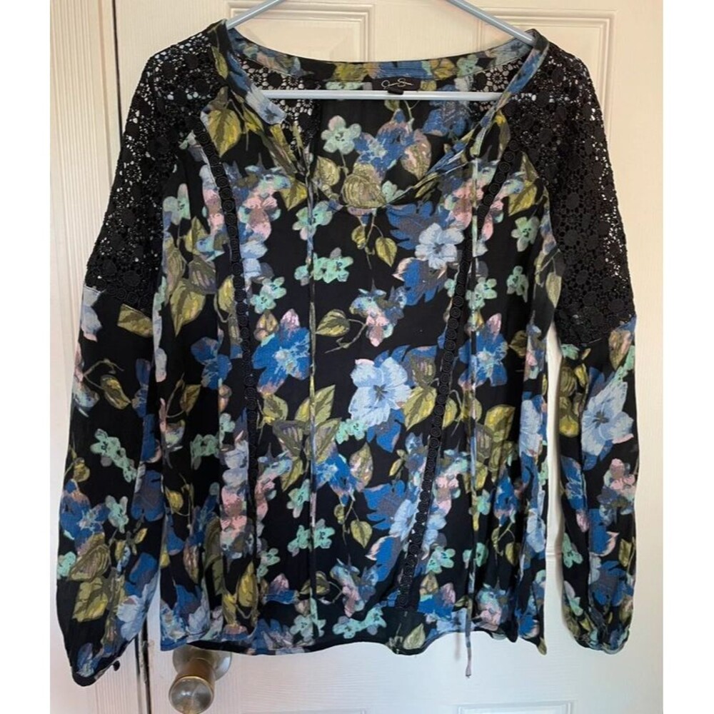 Jessica Simpson Long Sleeve floral women’s medium blouse